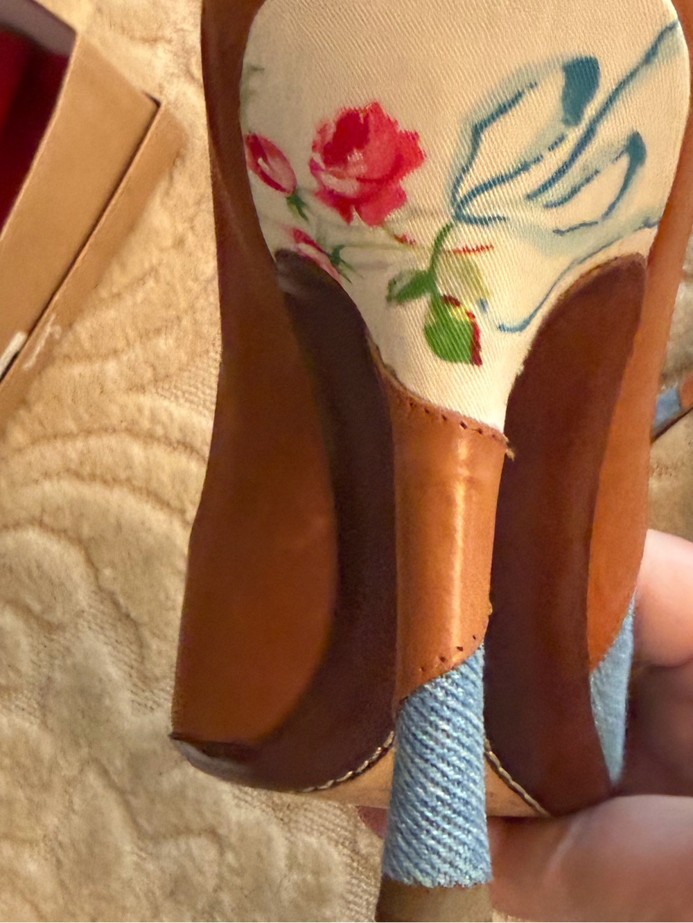 DIOR rare find. 
LEATHER,DENIM,FLORAL PUMP Archival Style! EUC ,SIZE 39  wow - Picture 6 of 7